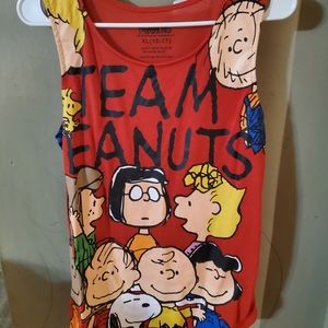 Peanuts Gang Tank NWOT Juniors 15/17